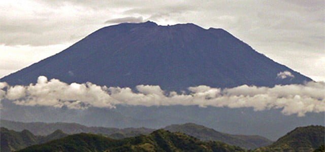 Notícia: Monte Agung fechado para alpinistas