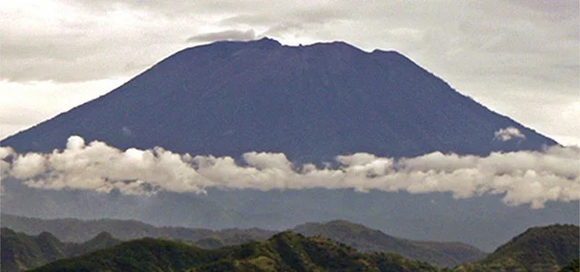 News: Mount Agung Closed to Climbers