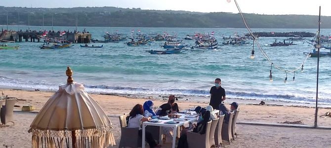 金巴兰湾海滨顶级海鲜