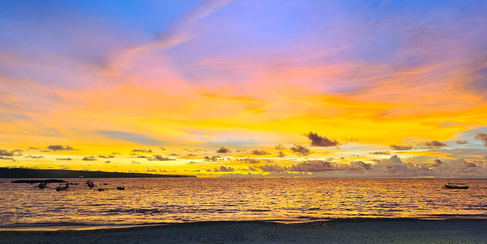 Beachfront Sunset Dinner